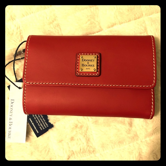 dooney & bourke 1975 wallet